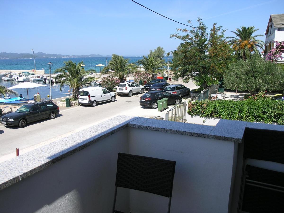 Vala Apartmani Bibinje Exterior photo